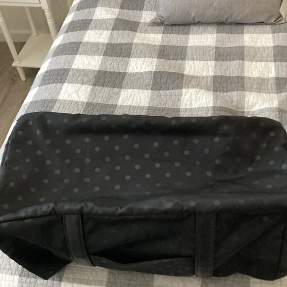 Kenneth Cole Duffel - Picture 5 of 10